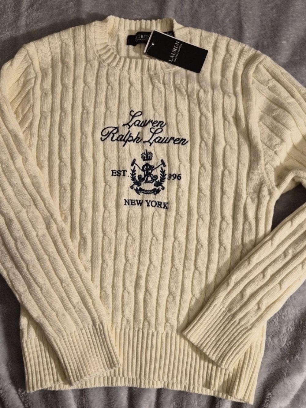 Lauren Ralph Lauren White Cable Knit Crest Sweater XS NWT Rinett Embroidered